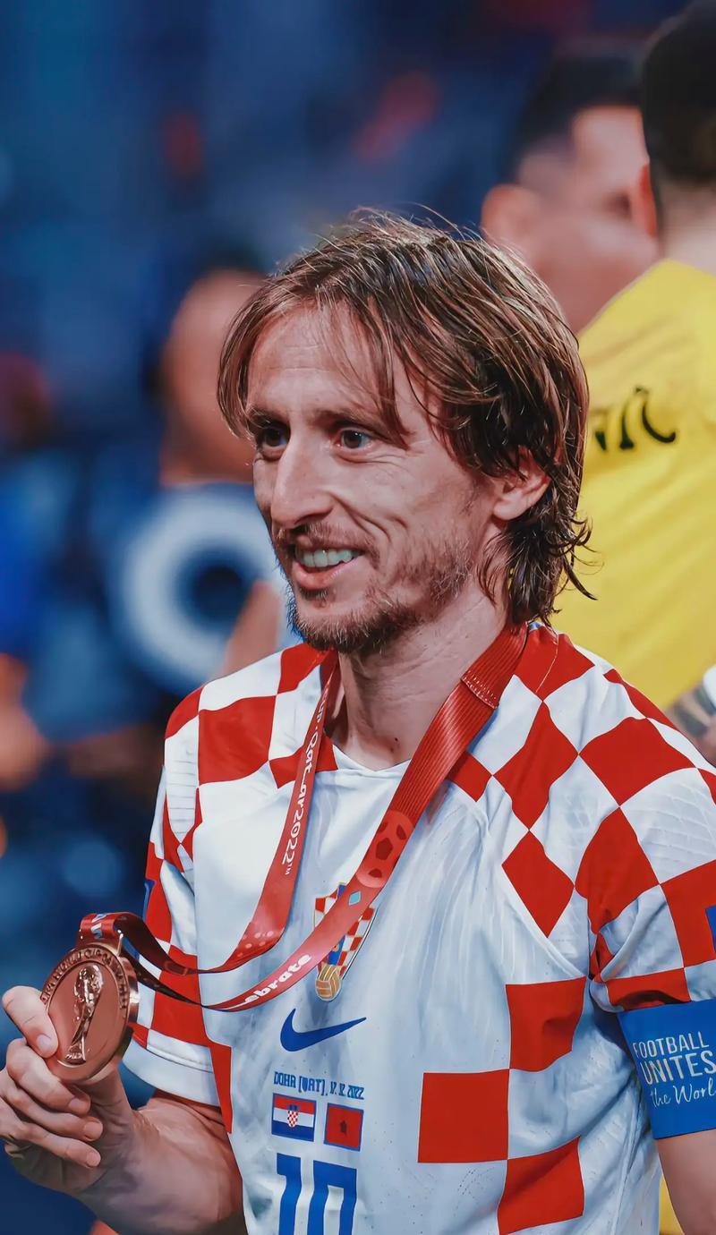 2026年世界杯对阵荷兰队…上田绮世″动力十足″，渡边刚″绝对想赢″